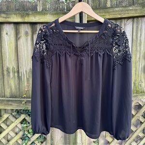 Express Lace Detail Crochet Professional Date Night Top Black Size Medium‎